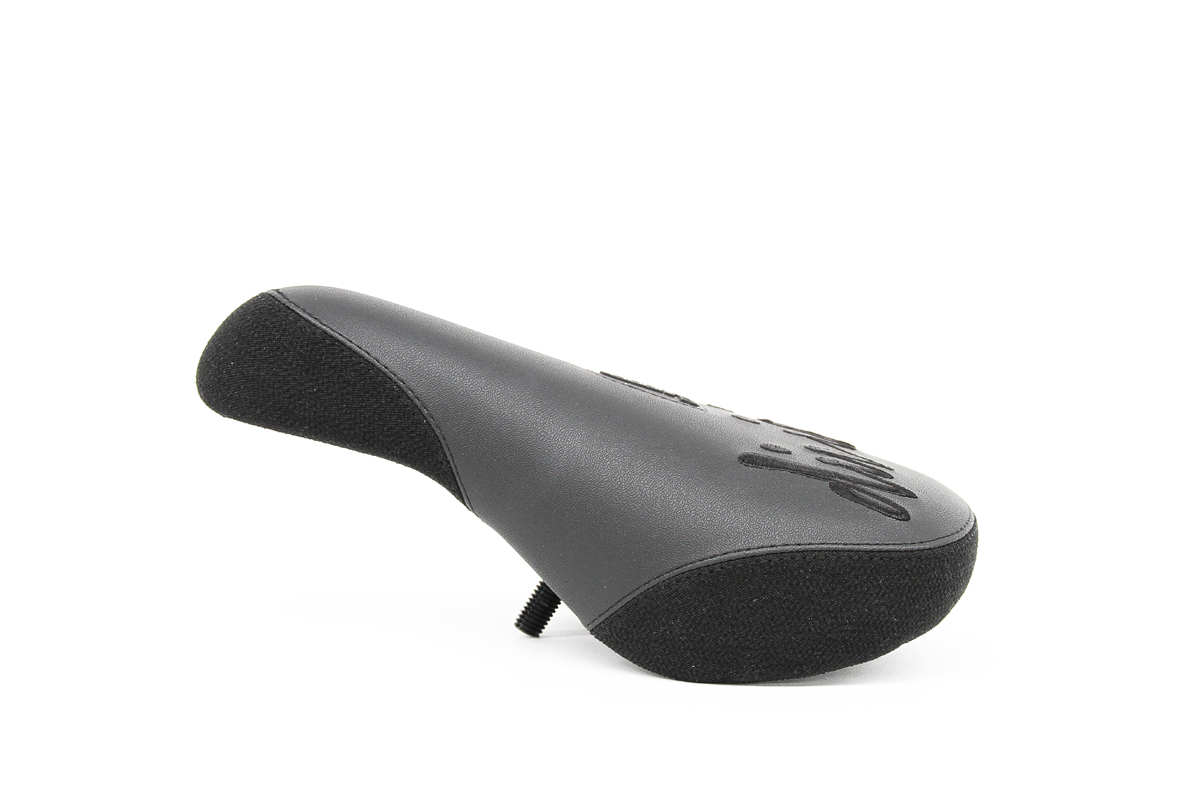 Division-Seat-Black-3