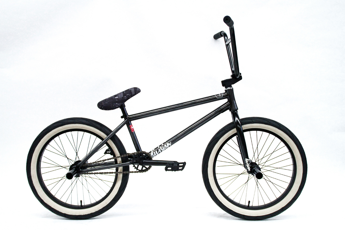 spurwood-trans-black