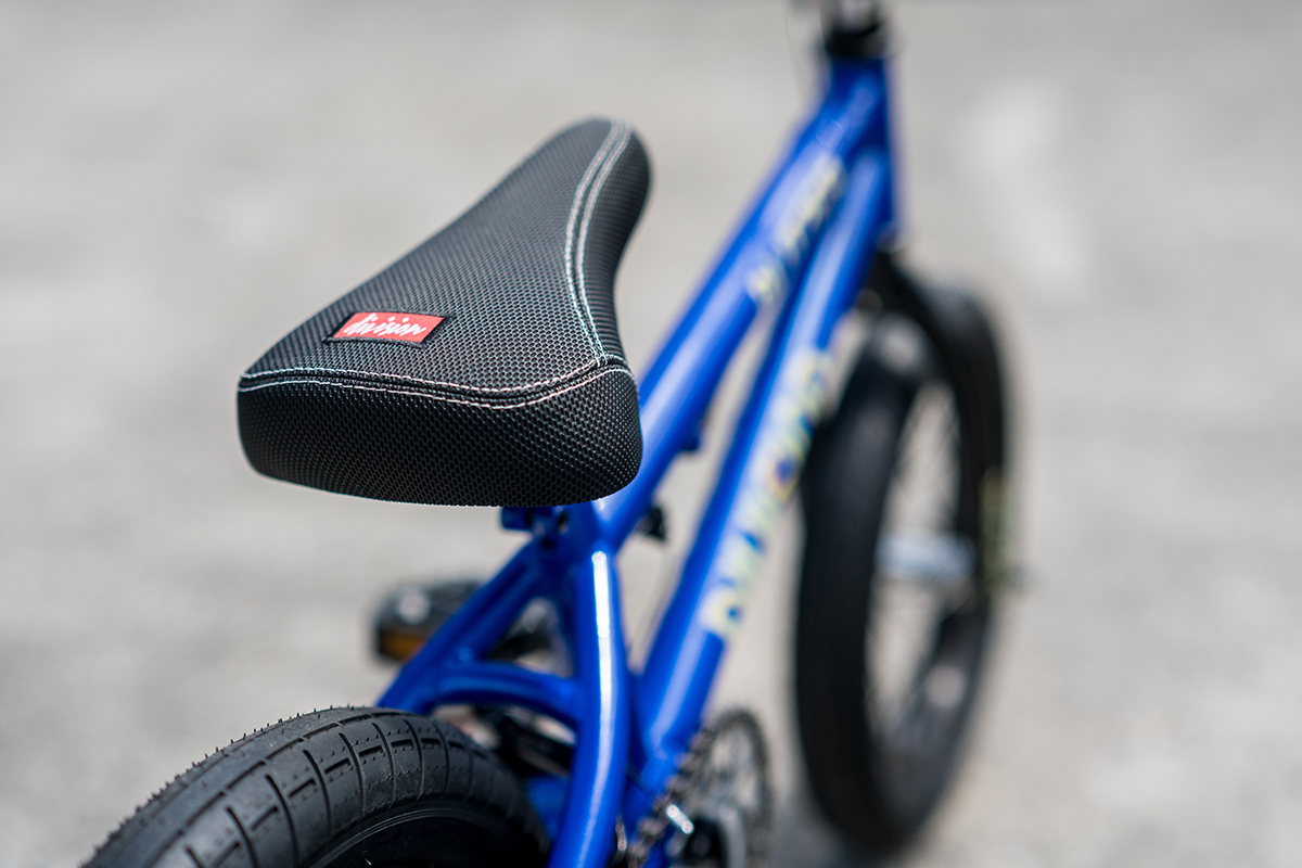 division blitzer 14" black bmx bike